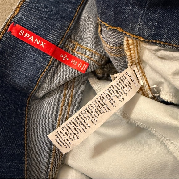 NWT - Spanx Front Seam Pull-On Stretchy Wide Leg Jeans in Small Tall - Picture 7 of 10
